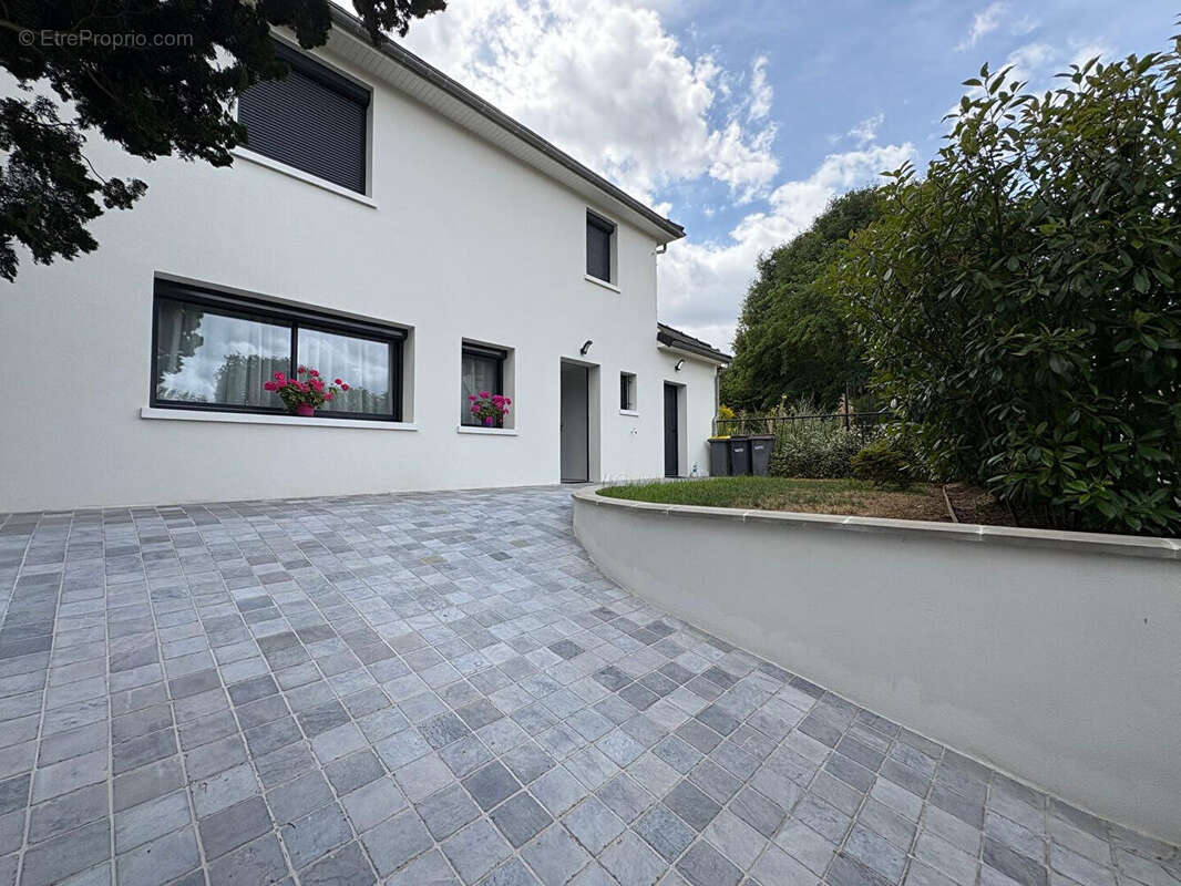 Maison à VILLEBON-SUR-YVETTE