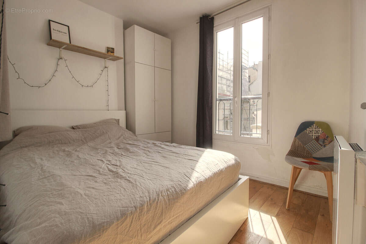 Appartement à PARIS-3E