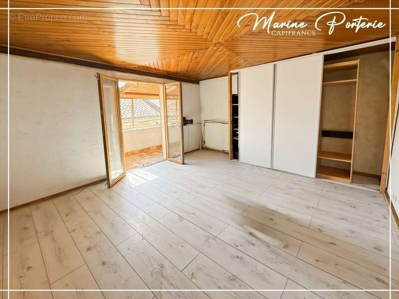  EXCLUSIVITÉ – Maison de ville avec 2 garages et balcons à Auch - photo 5
