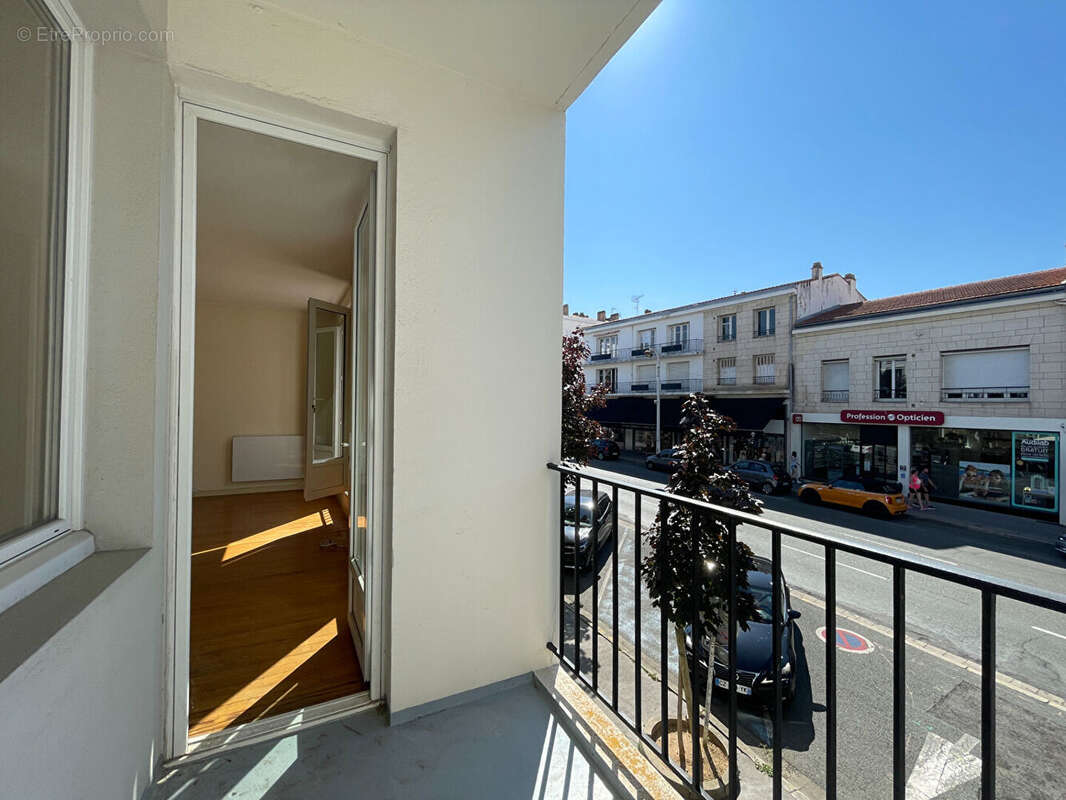 ROYAN centre - Appartement  T4 - photo 4
