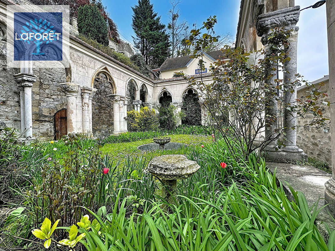 Maison à AUVERS-SUR-OISE