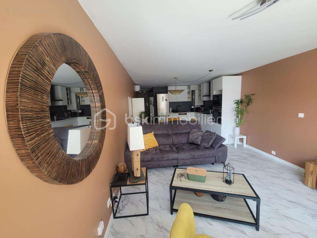 Appartement T3 - photo 2