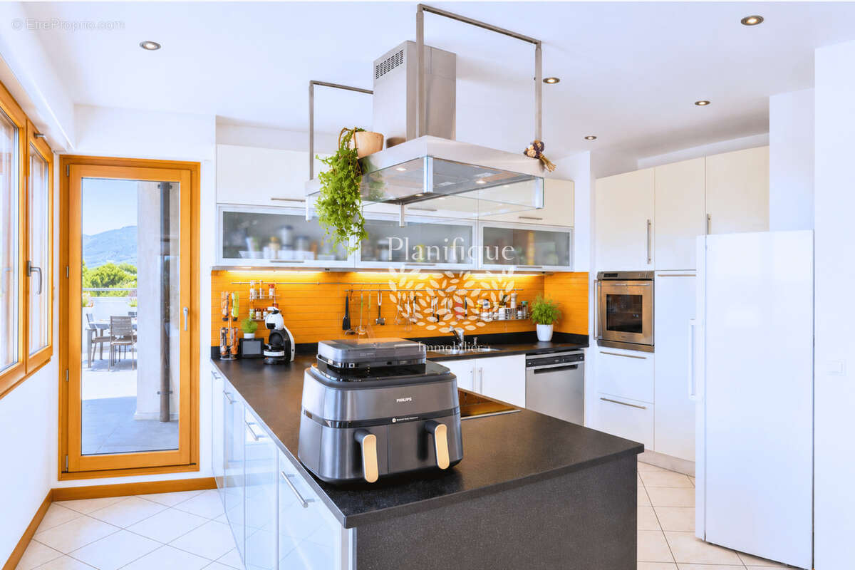 Appartement à SAINT-JULIEN-EN-GENEVOIS