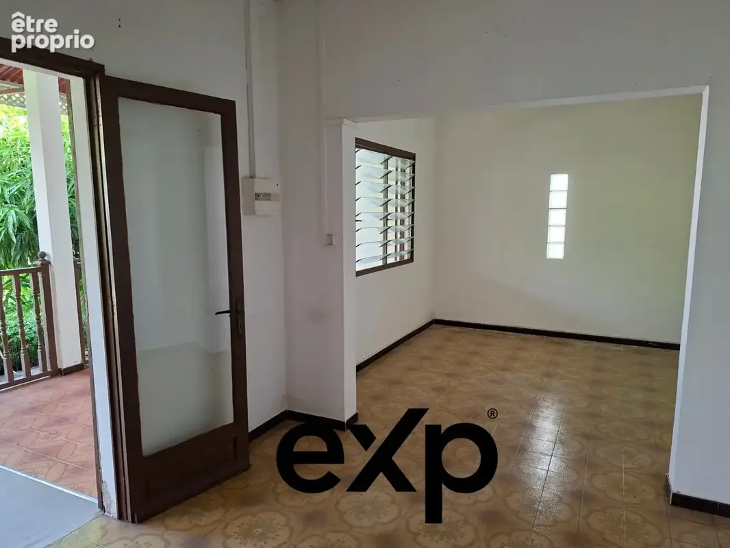 Maison 4 pièces 128 m² à vendre à Saint-Paul (97411) - photo 7