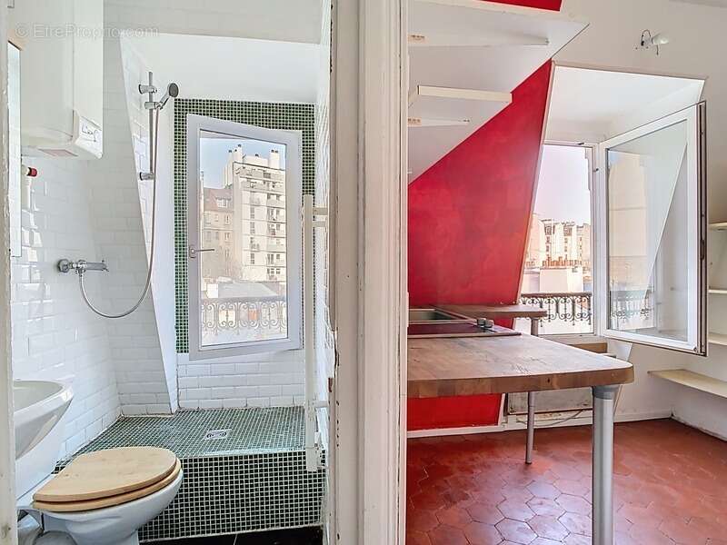 Appartement à PARIS-20E
