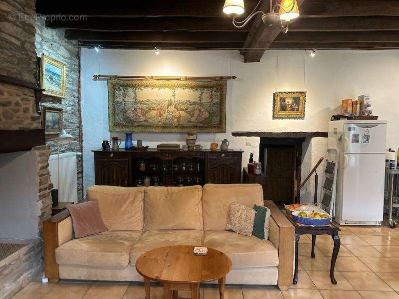 Maison à SIXT-SUR-AFF