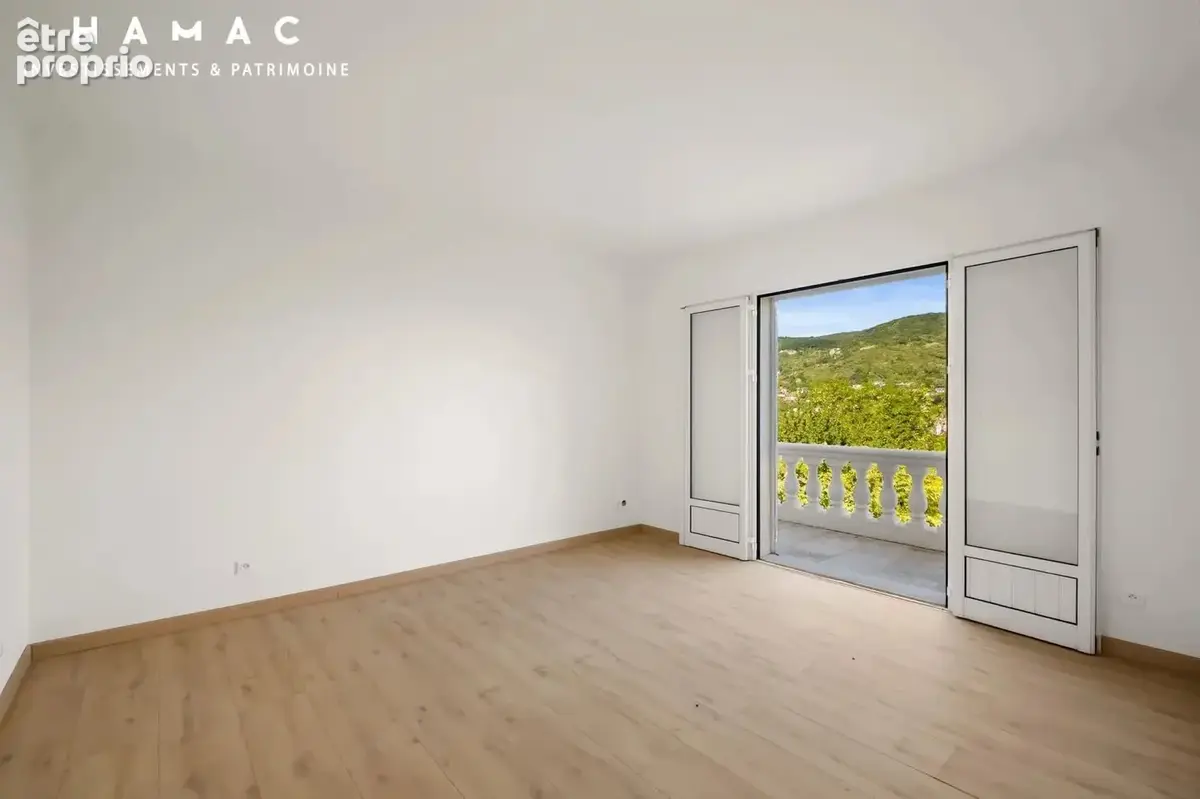 Maison -  6 pièces - Rochetaillée -sur-Saône - photo 13