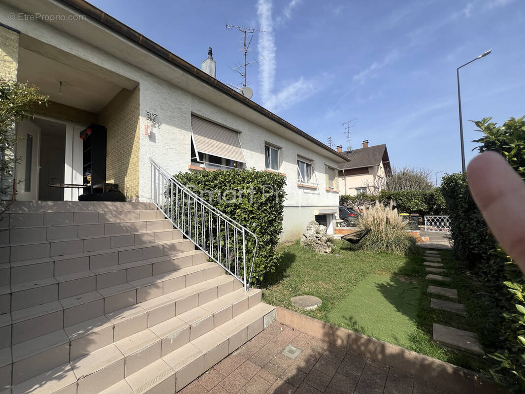 Maison à SAUSHEIM