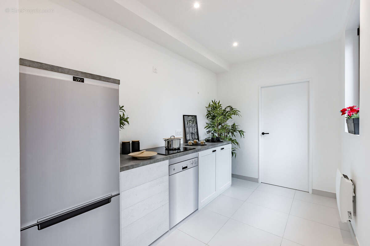 Photo 4 - Appartement à PARIS-11E