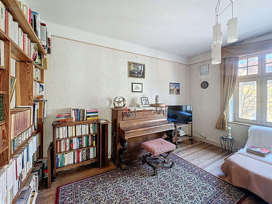 Maison à MONTIGNY-LES-METZ