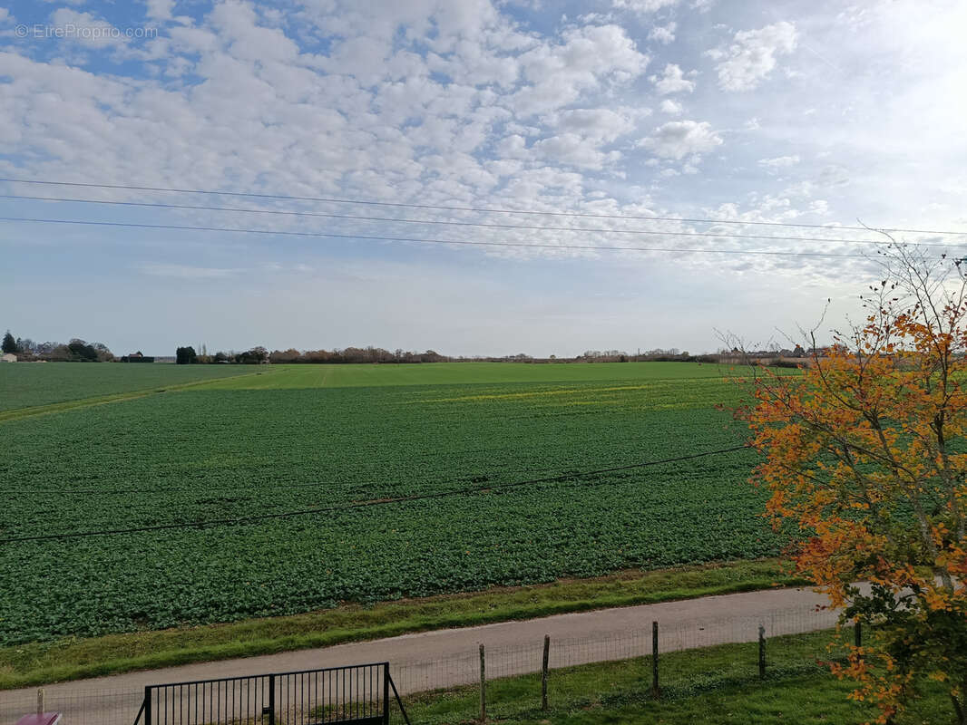 Maison à CHAMBEUGLE