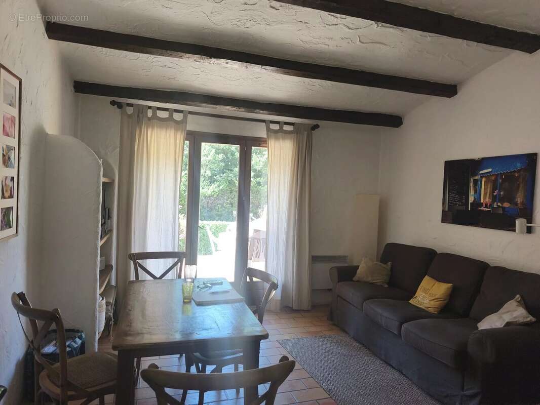  à vendre – t2  avec acces jardin à sanary-sur-mer  - photo 6