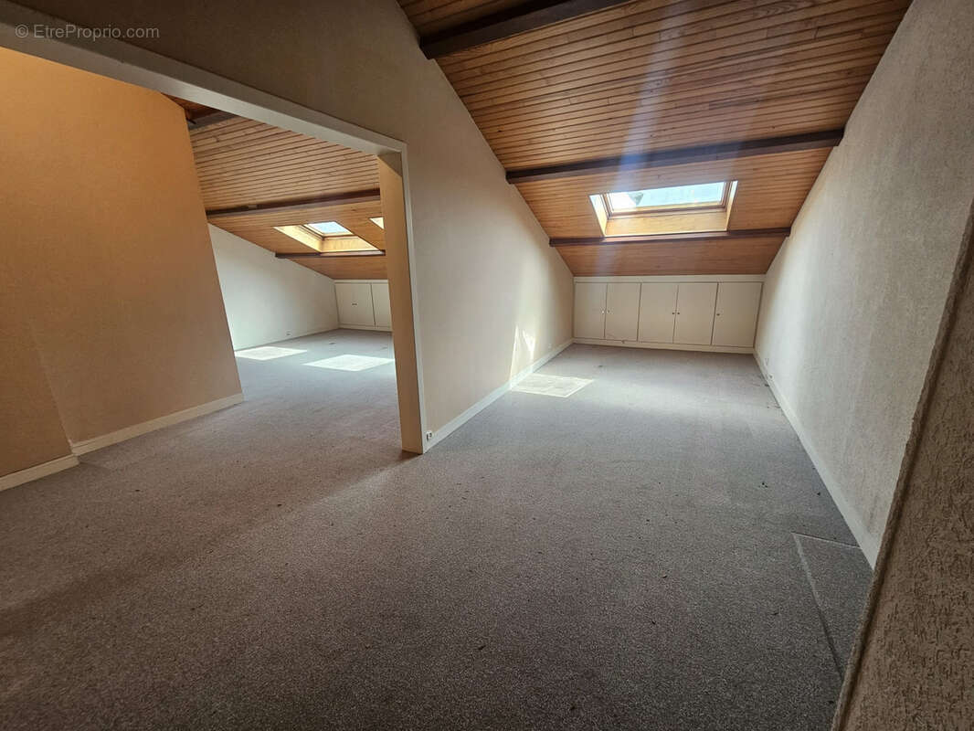 Appartement à LOUVECIENNES