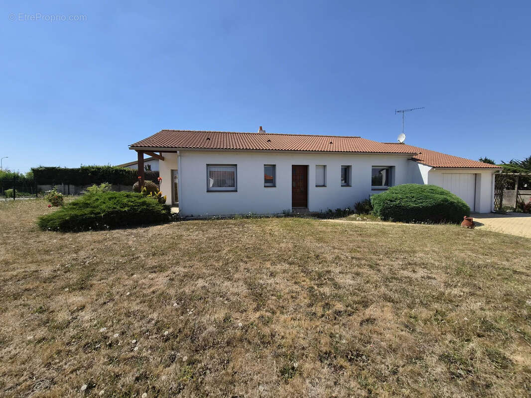 Maison à SAINT-HILAIRE-DE-RIEZ