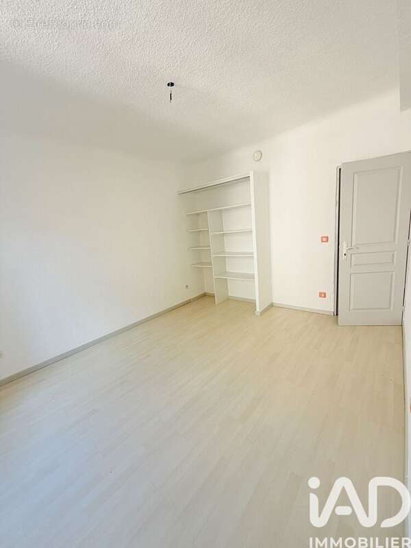 Appartement 104 m² à Saint-Sauveur-Sur-Tinee  - photo 9