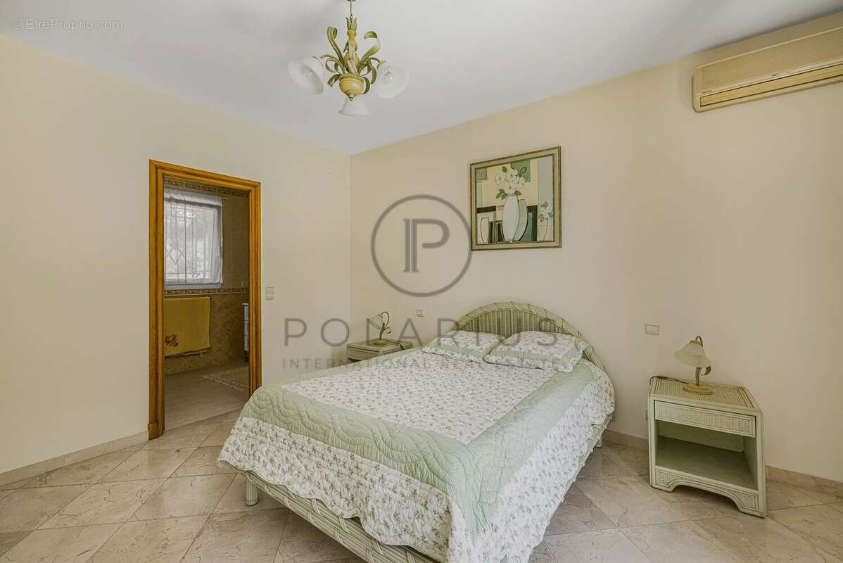 Maison à MOUGINS