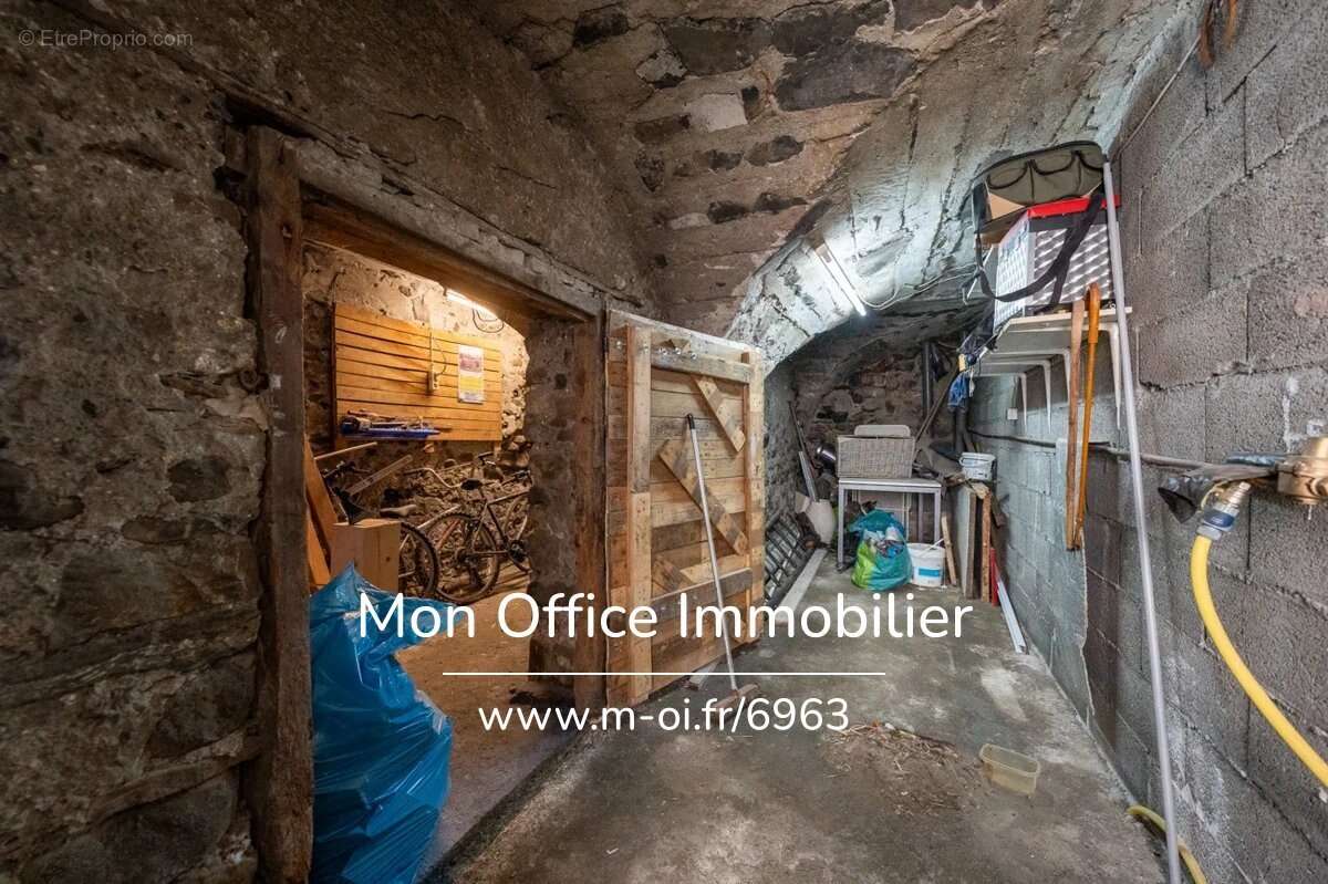 Référence : 6963-BAU - Crots - Maison village 88m²-Cave - photo 8