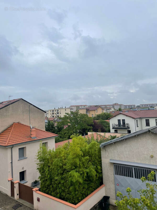 Appartement à LYON-8E
