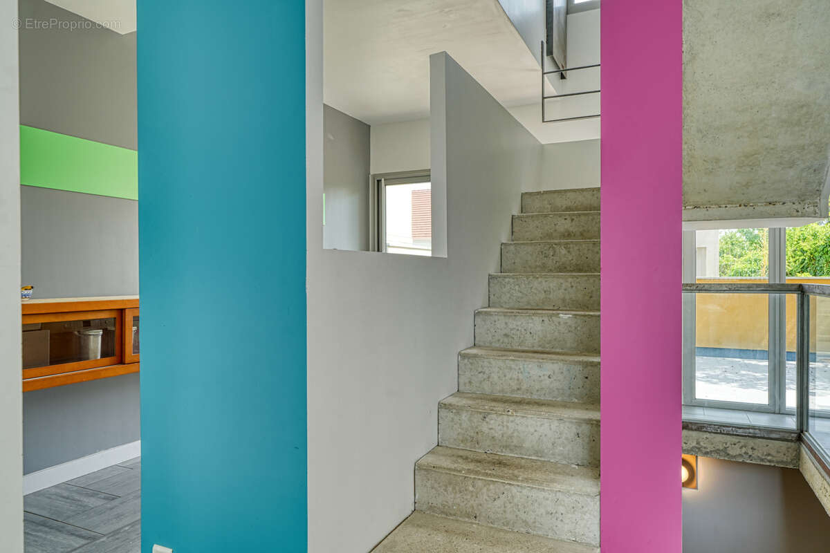 Maison à SAINT-OUEN-L&#039;AUMONE