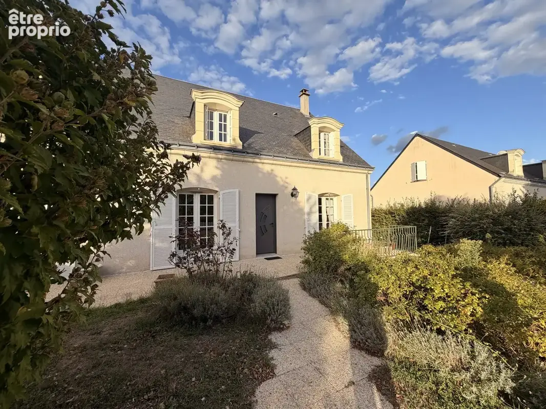 Maison 8 pièces 175 m² à vendre à Ballan-Mire (37510) - photo 1
