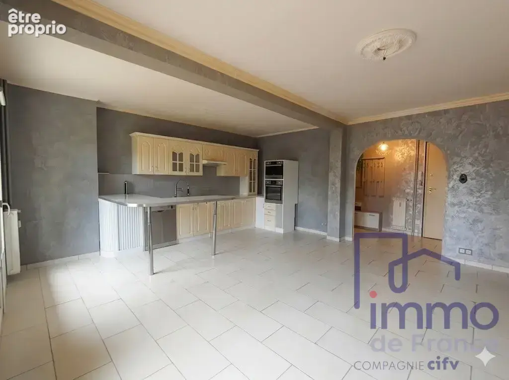 Appartement 74 m² à Le Puy-En-Velay  - photo 1
