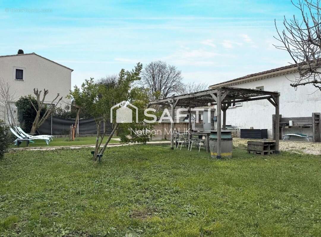 Photo 9 - Maison à ROQUEMAURE