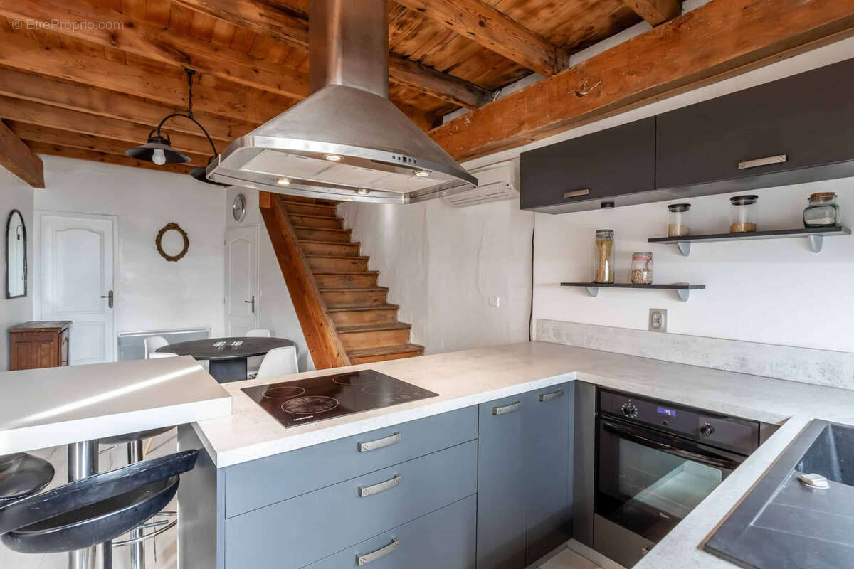 Village house - photo 11