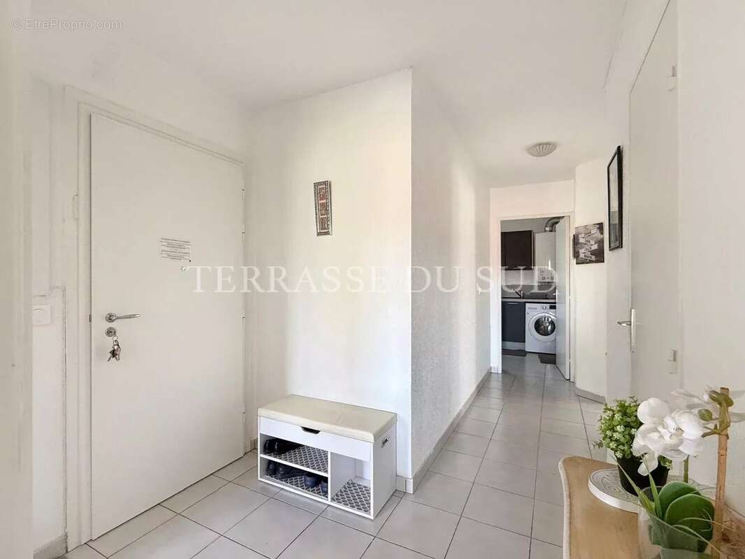 Appartement à MARSEILLE-6E