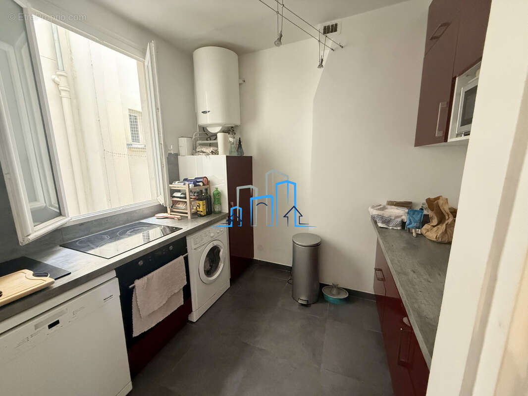 Appartement 41 m² à Paris-11e  - photo 4