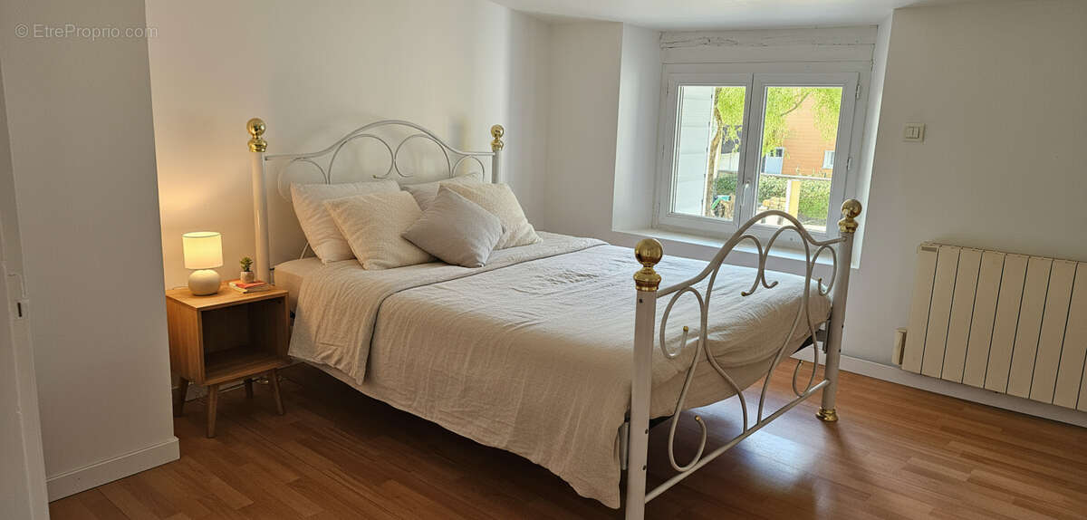 Maison à SAINT-MARS-DU-DESERT