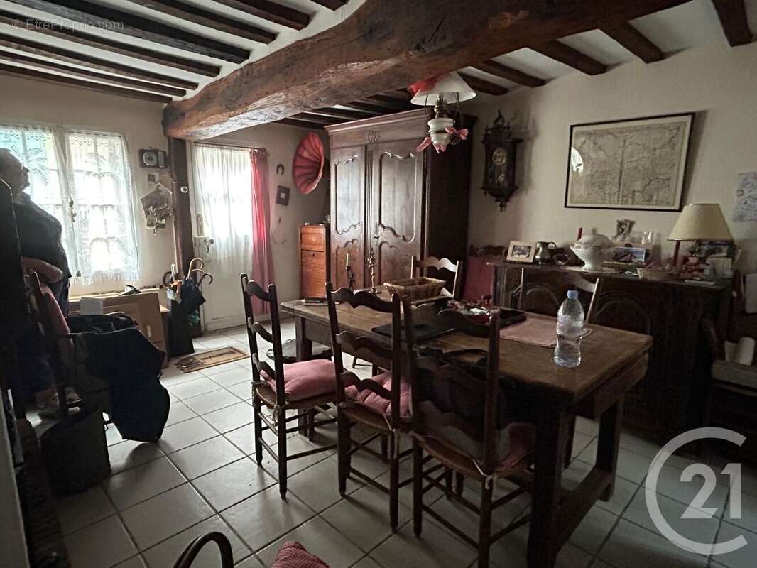 Photo 2 - Maison à BEAUVAIS