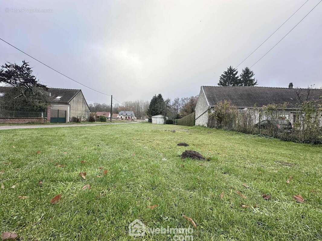 A découvrir rapidement !!! - Terrain à VORGES