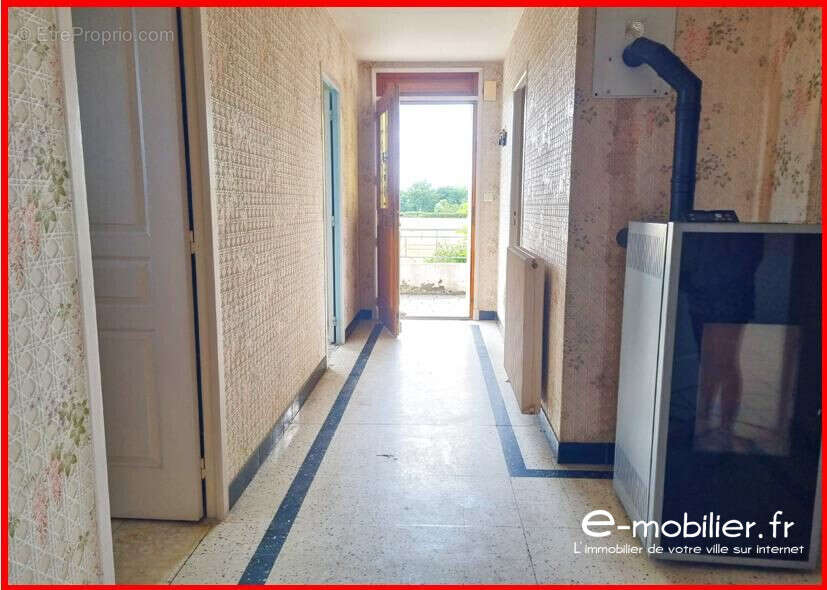 Maison à POUILLY-LES-NONAINS