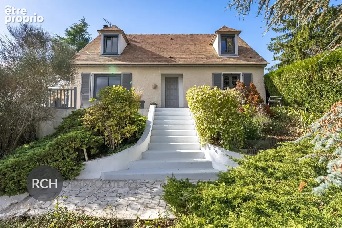 Maison à ORGERUS