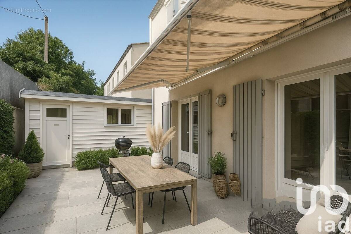 Photo 1 - Maison à MEYRARGUES