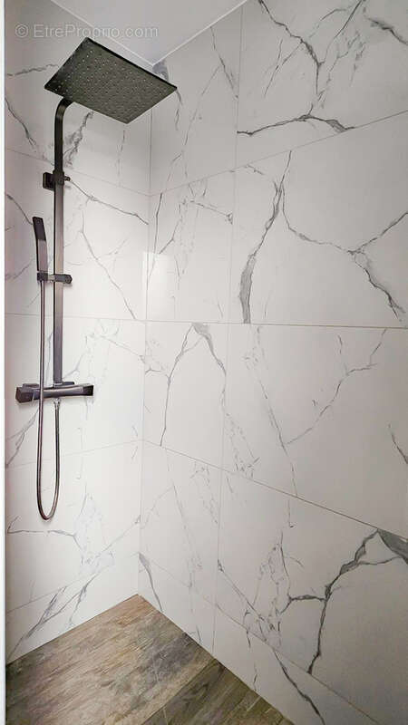 Maison à SALAISE-SUR-SANNE