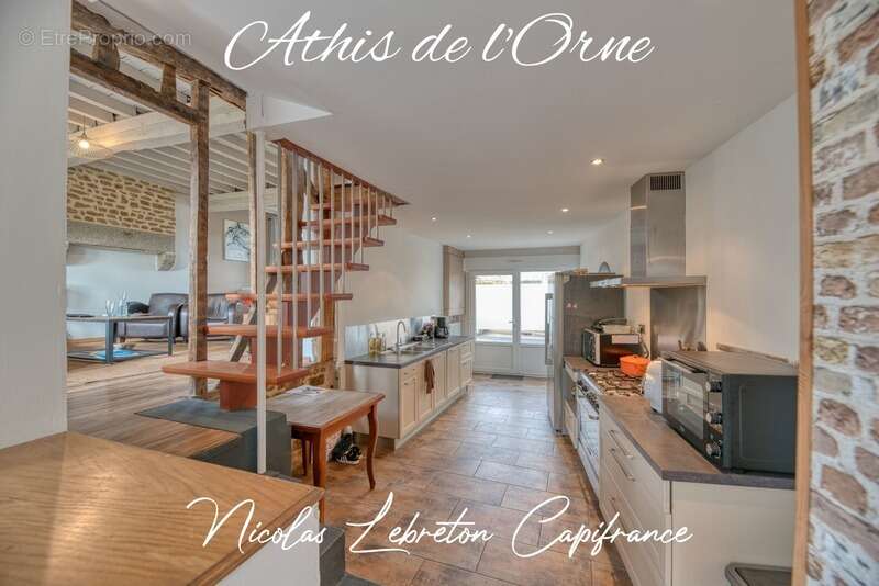 Maison à ATHIS-DE-L'ORNE