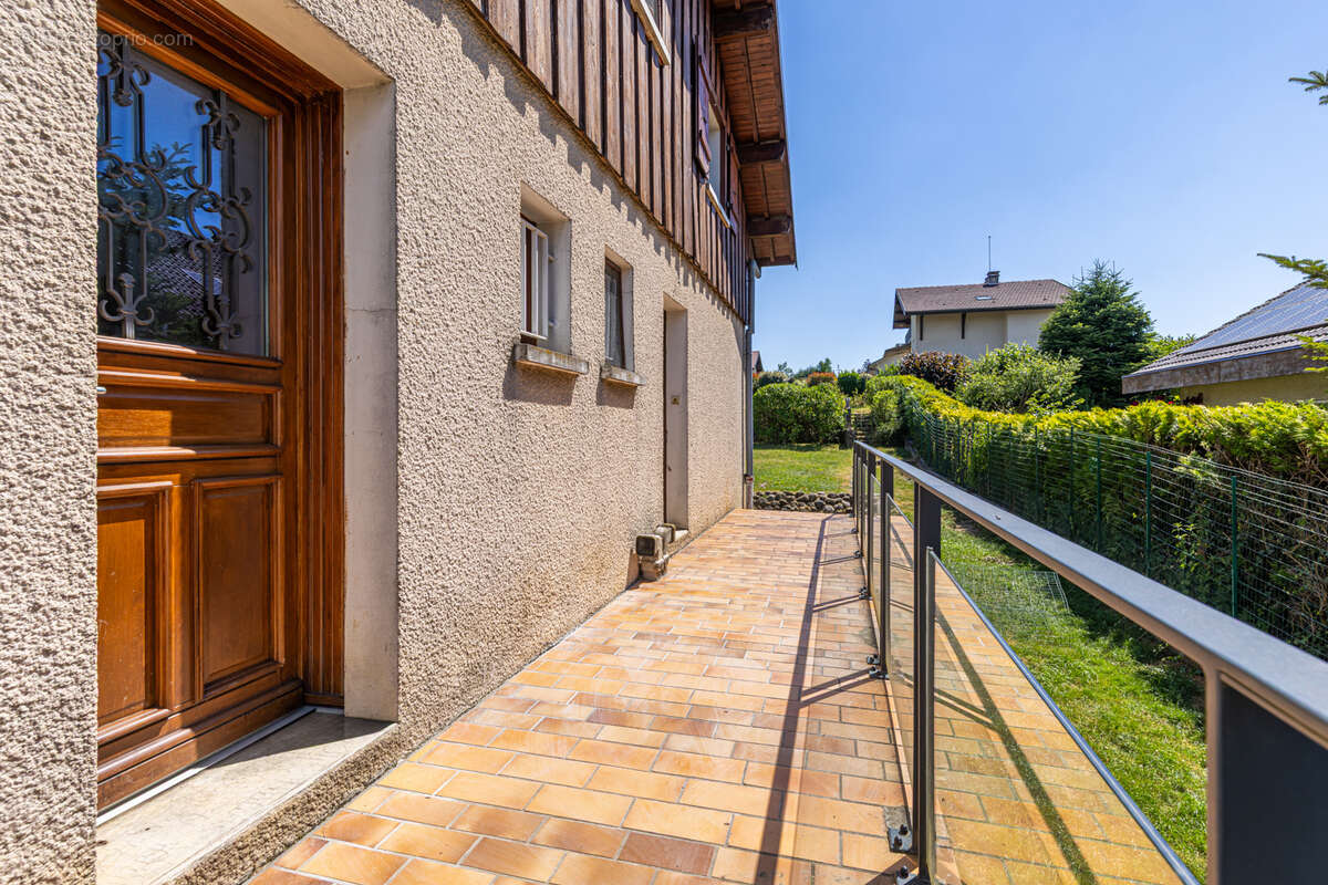 Propriété 7 pièces 183 m2 - photo 16