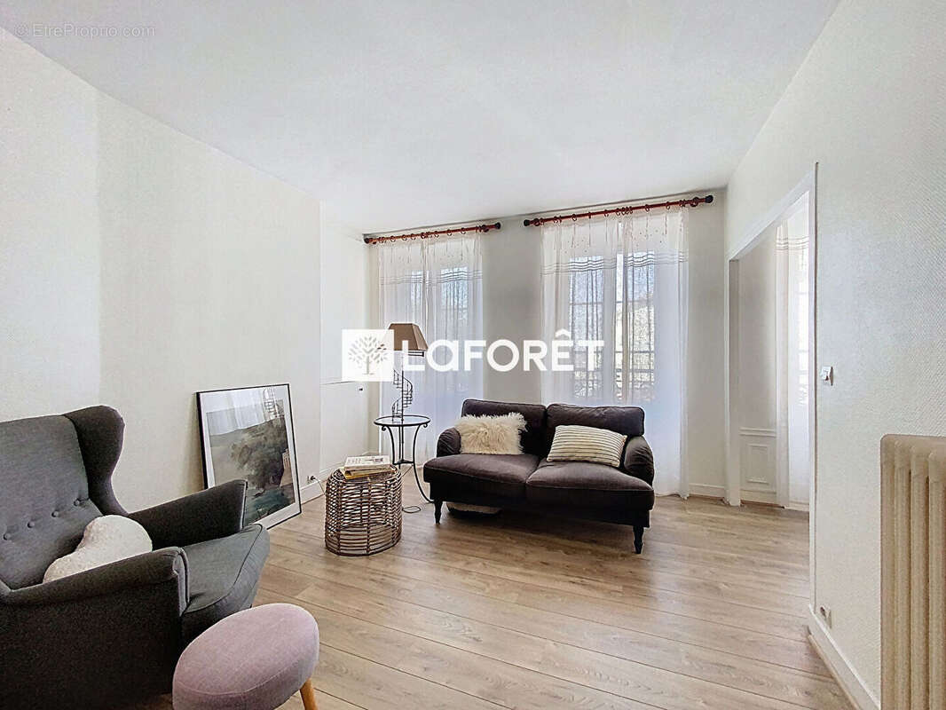 Appartement à MONTLHERY