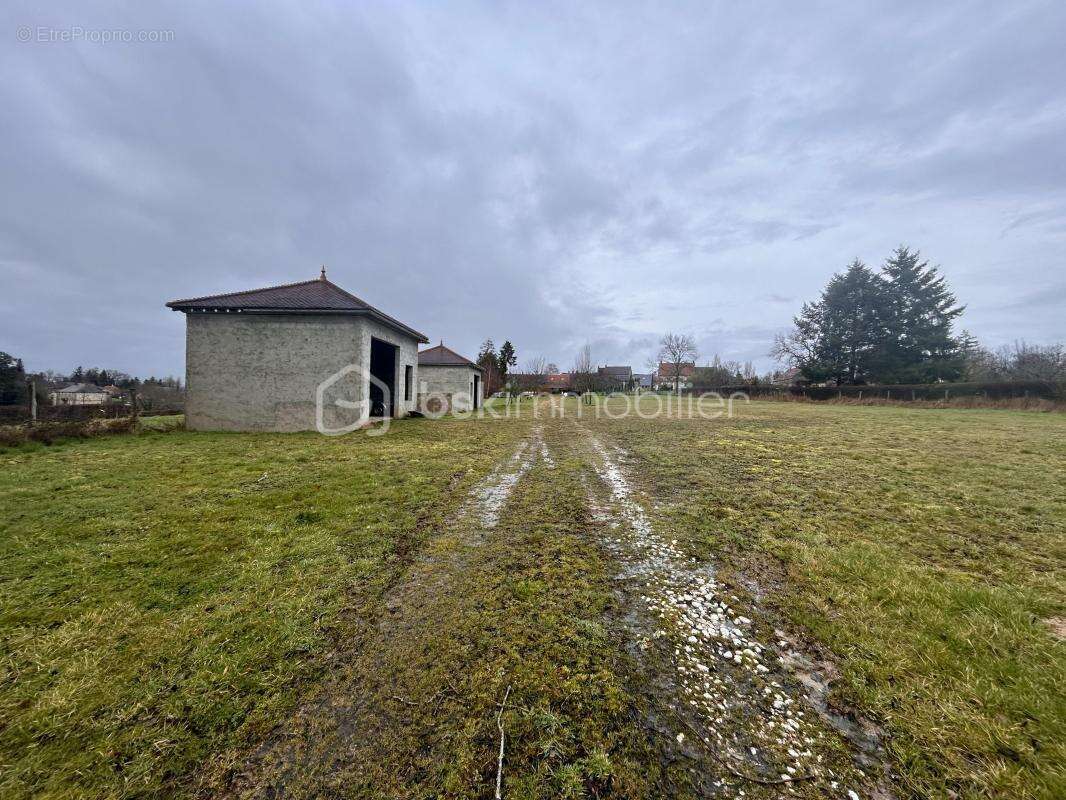 Terrain constructible aux portes du Morvan - photo 7