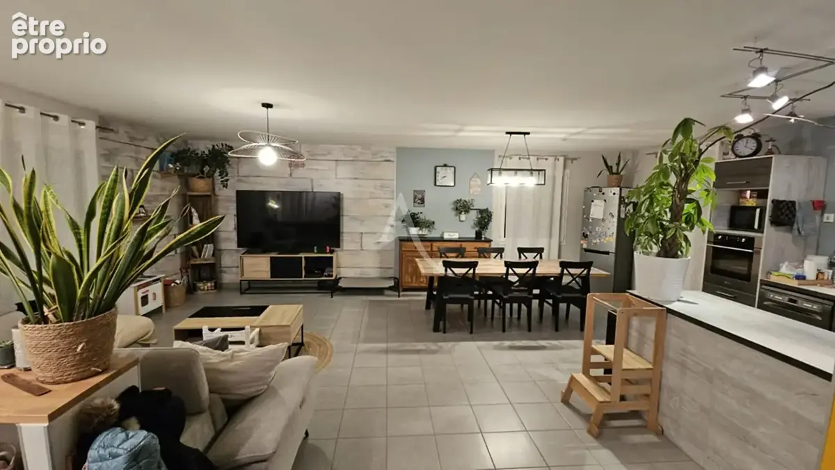 Maison à CELLETTES