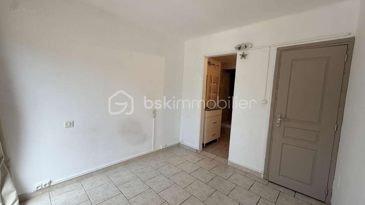 Maison de village en deux faces avec garage et jardin - photo 6