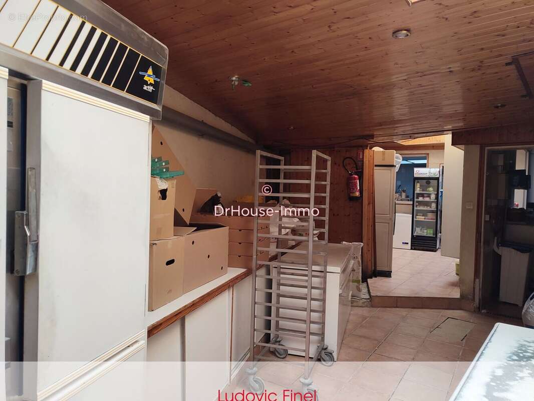 Commerce 156 m² à Blainville-Sur-Orne  - photo 11