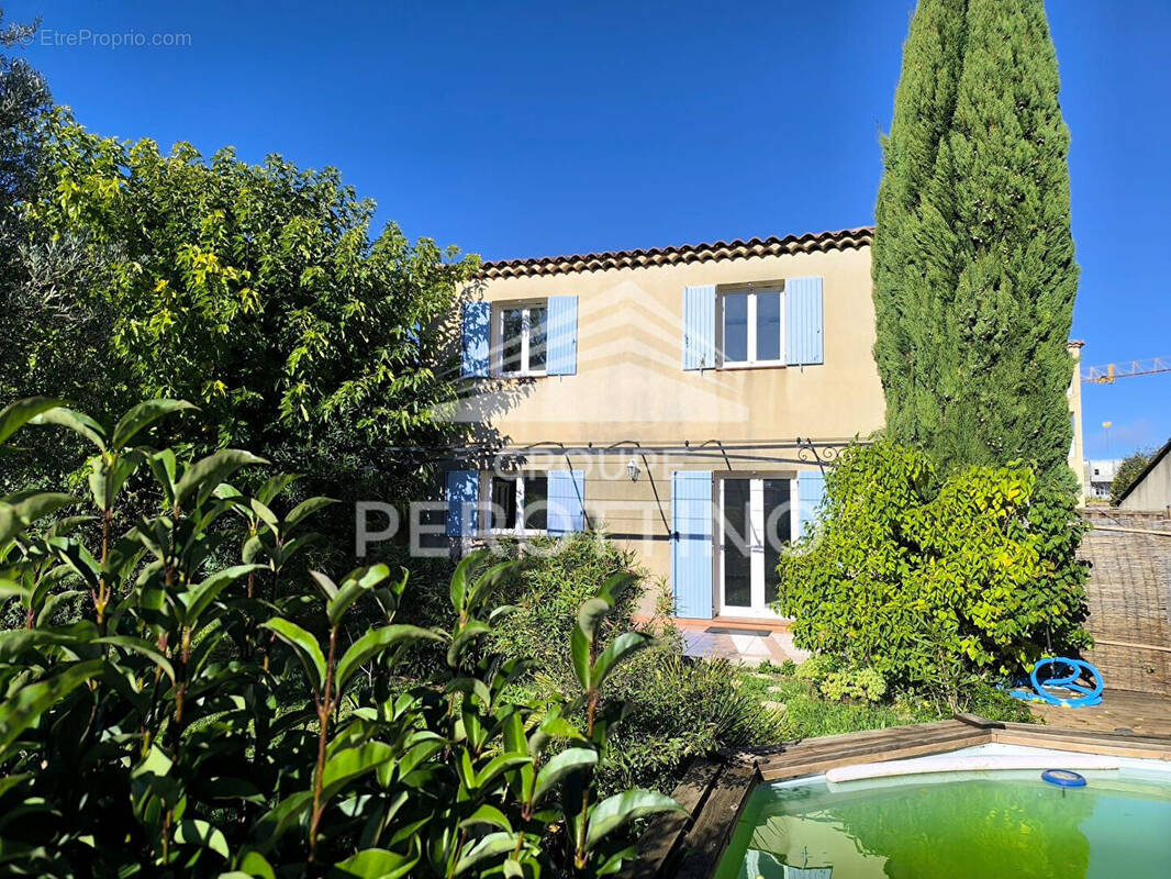 Maison à SAINT-SAVOURNIN