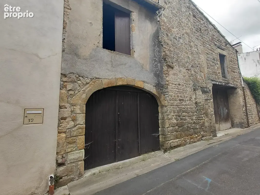 Maison 108 m² à Vic-Le-Comte  - photo 2