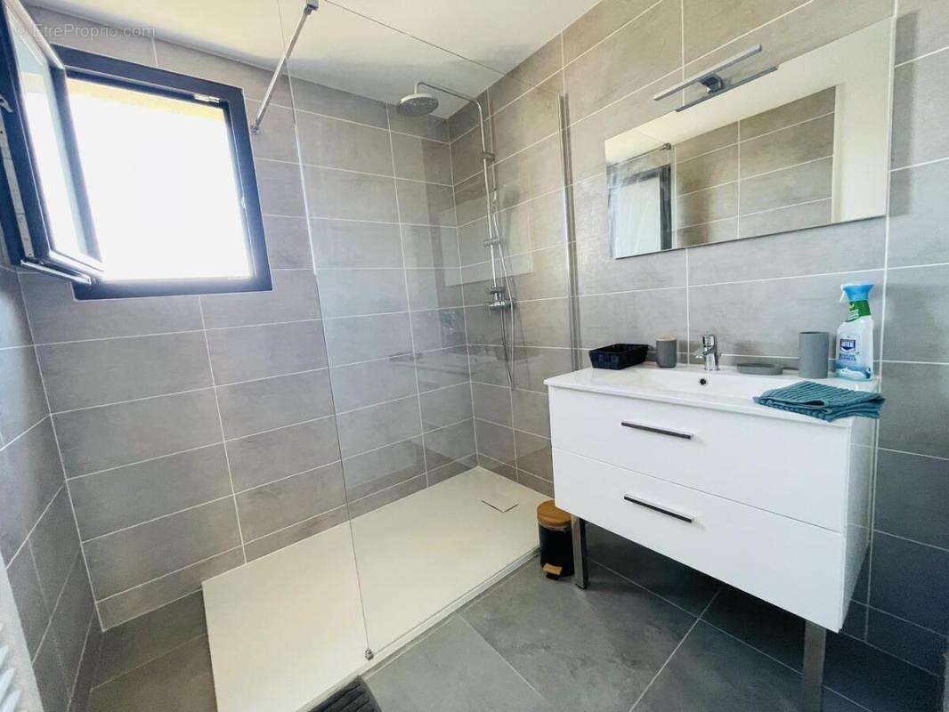 Appartement à TIGNIEU-JAMEYZIEU