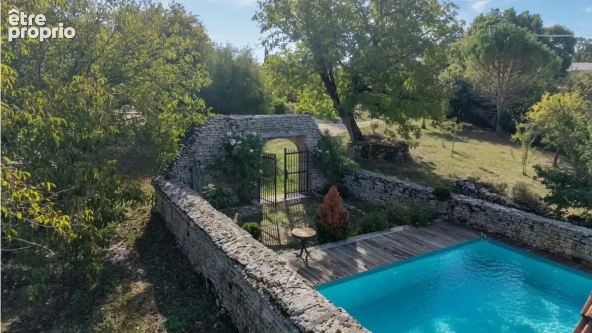 Coeur de causse – ensemble immobilier de caractere avec deux mai - photo 7