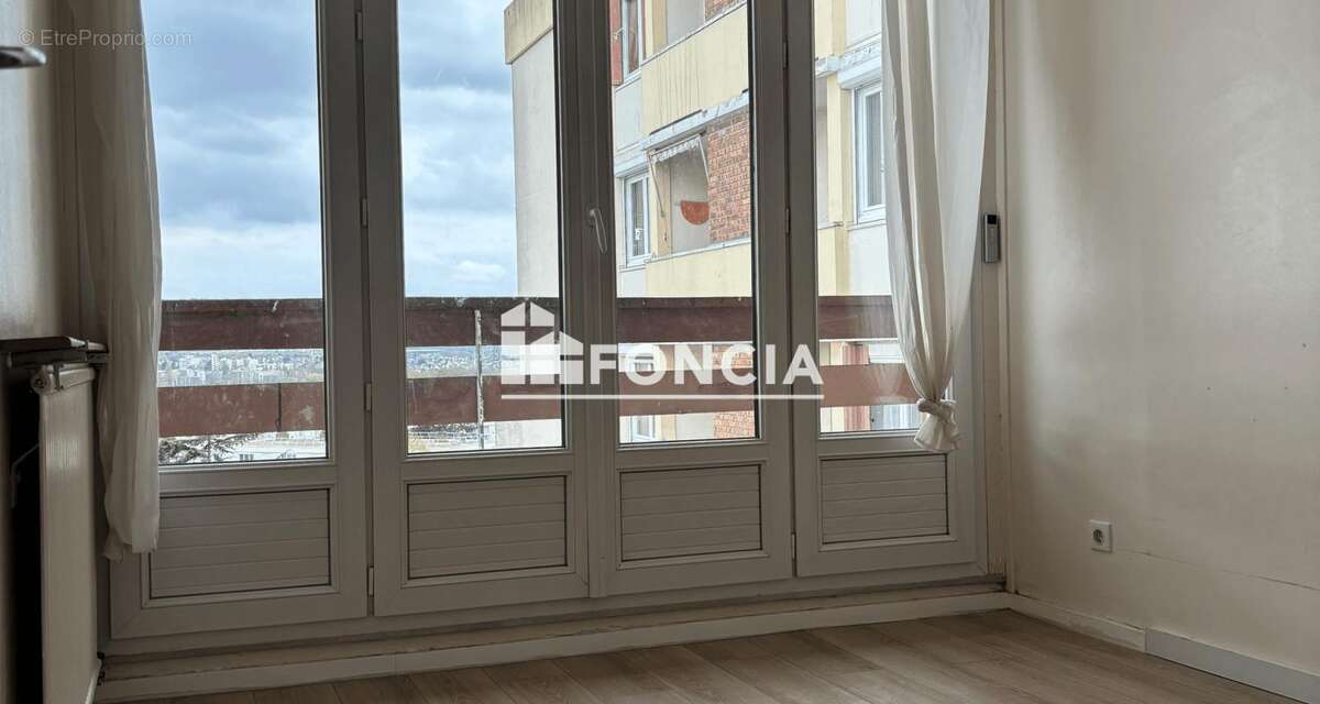 Appartement à PONTOISE
