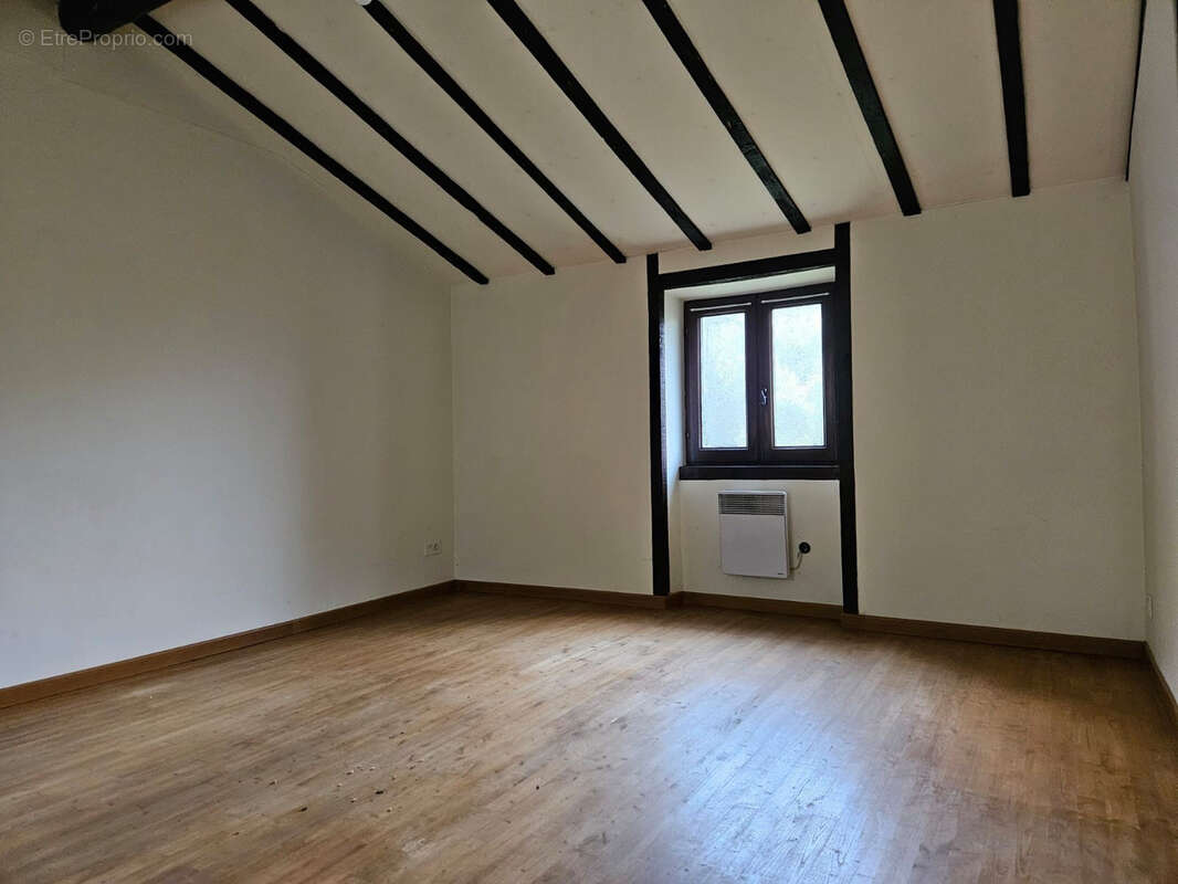 Maison à BERRE-LES-ALPES