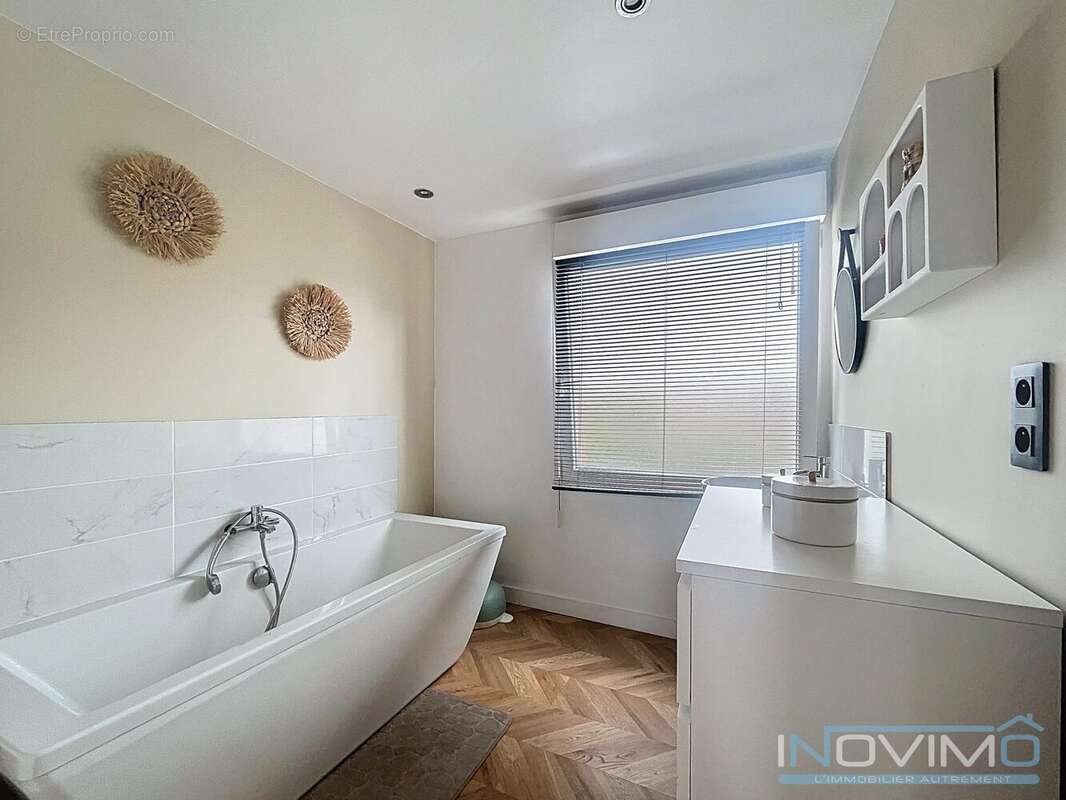 Maison à COUDEKERQUE-BRANCHE